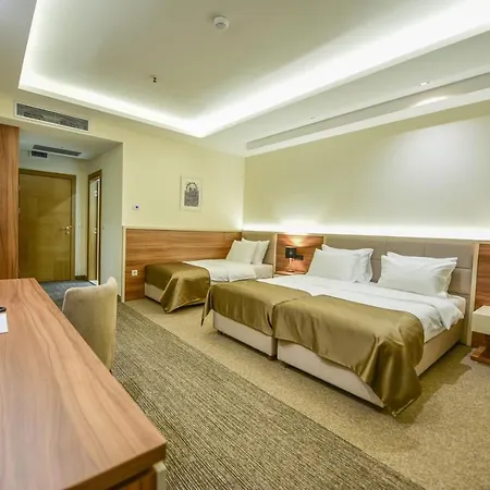 Lazaro Szálloda Podgorica