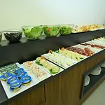 Lazaro Hotel 4*