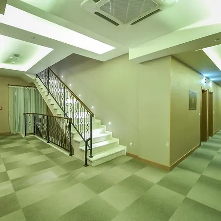 Hotell Lazaro Podgorica