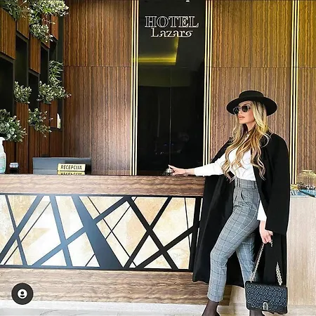 Lazaro Hotel 4*