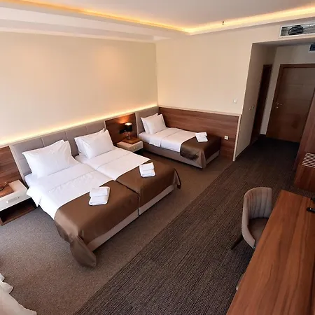 Hotell Lazaro Podgorica