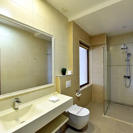 Hotel Lazaro Podgorica