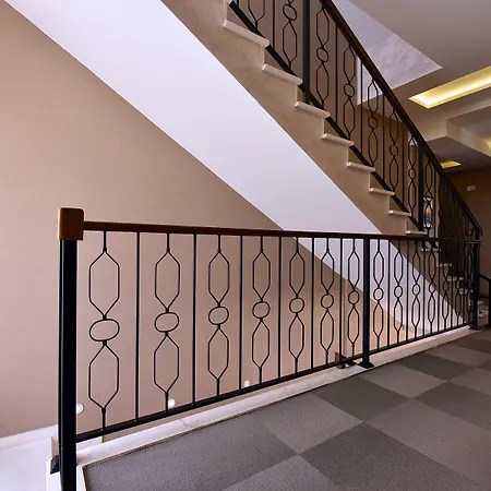 Hotel Lazaro Podgorica