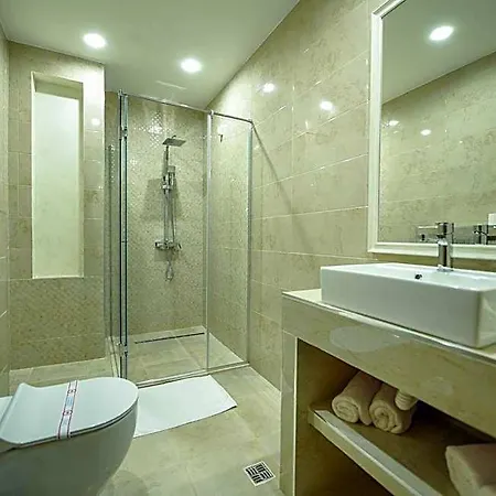 Lazaro Hotell Podgorica