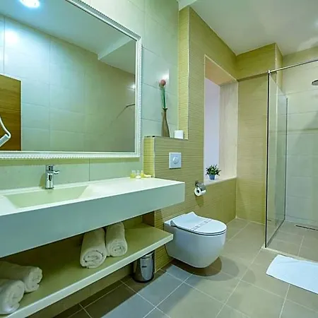 Lazaro Hotell Podgorica